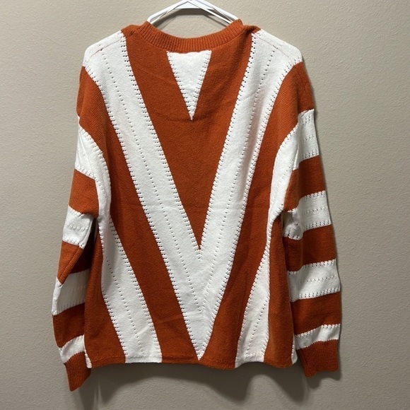 Umgee Womens Sweater- Small - Picture 5 of 10